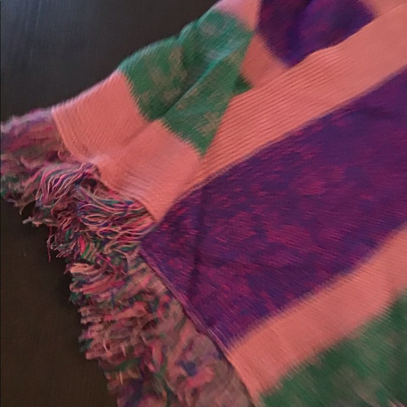 1 LEFT NEW 💕❤️Soft Boho SPRING Poncho boutique - Picture 7 of 9